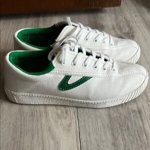 Tretorn White Sneakers with Green Details